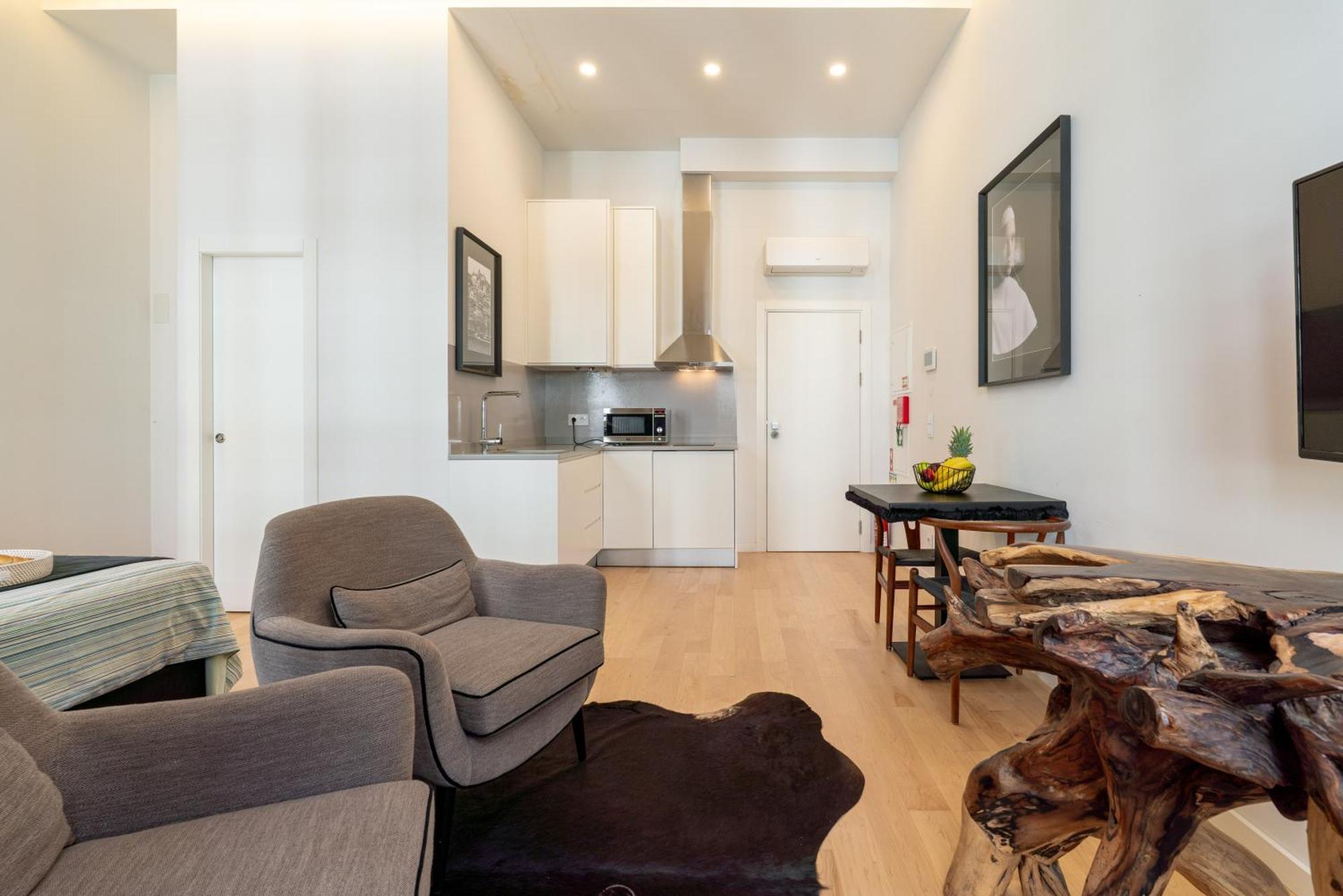 Decor - Clerigos By Host Wise Apartment Porto