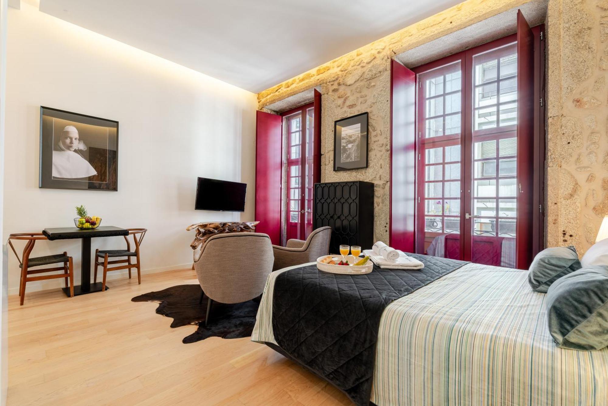 Apartment Decor - Clerigos By Host Wise *
