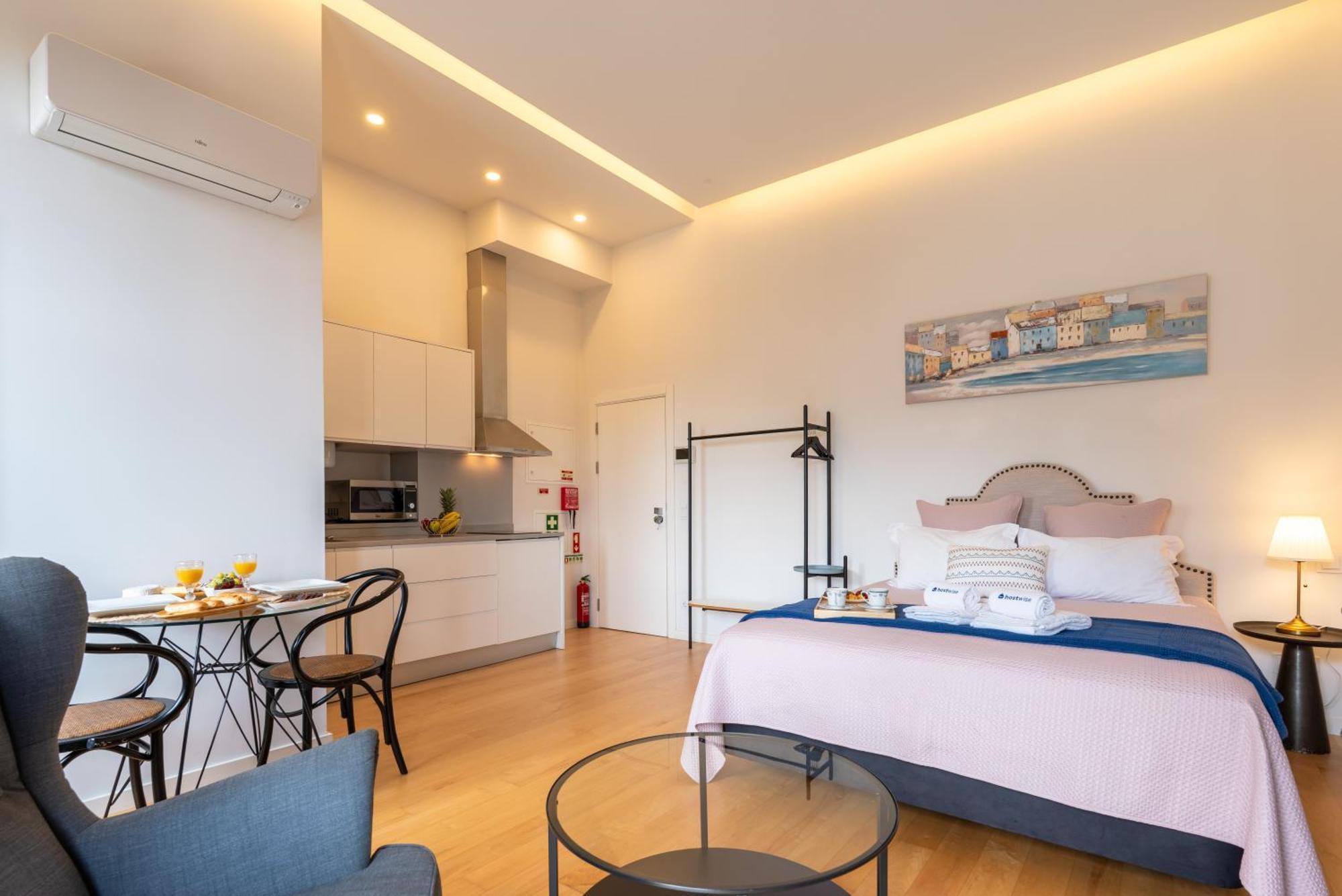 Decor - Clerigos By Host Wise Porto