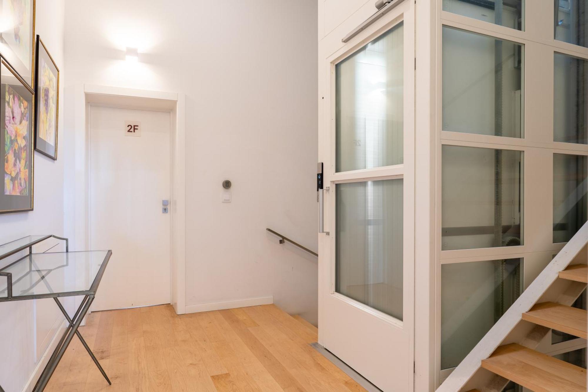 Decor - Clerigos By Host Wise Apartment Porto