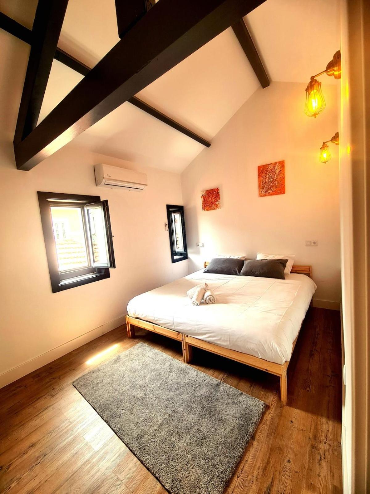 Taipas Old Flats *
