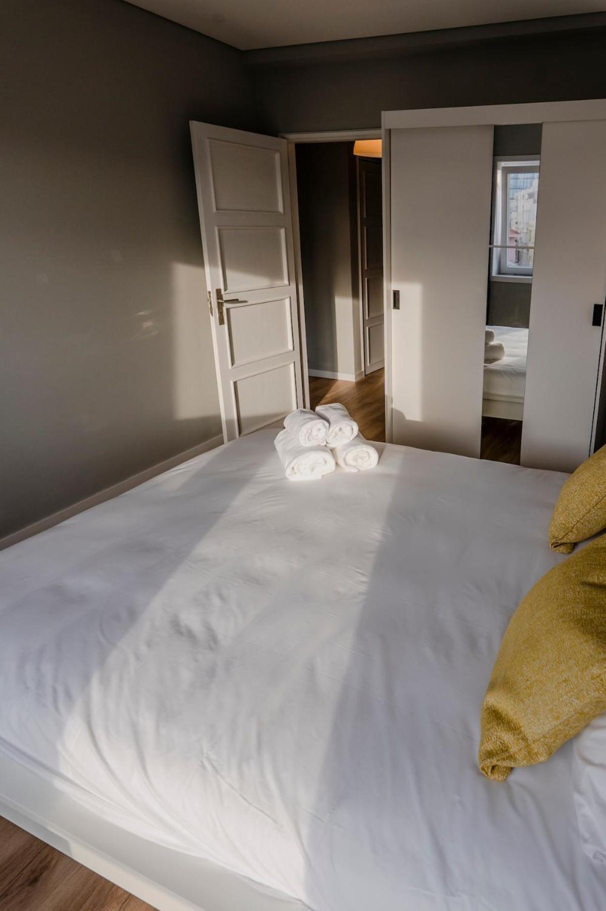 3br Flat By Casa Da Música, Central, Sleeps 6, 2d *