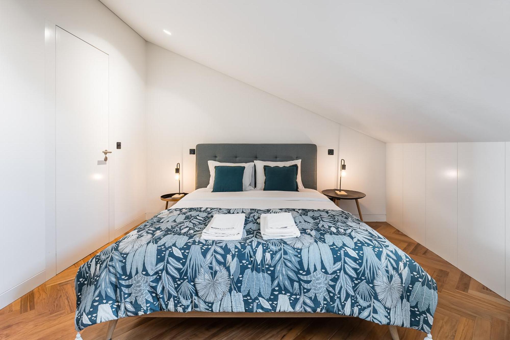 Elegant Duplex In Downtown * Porto