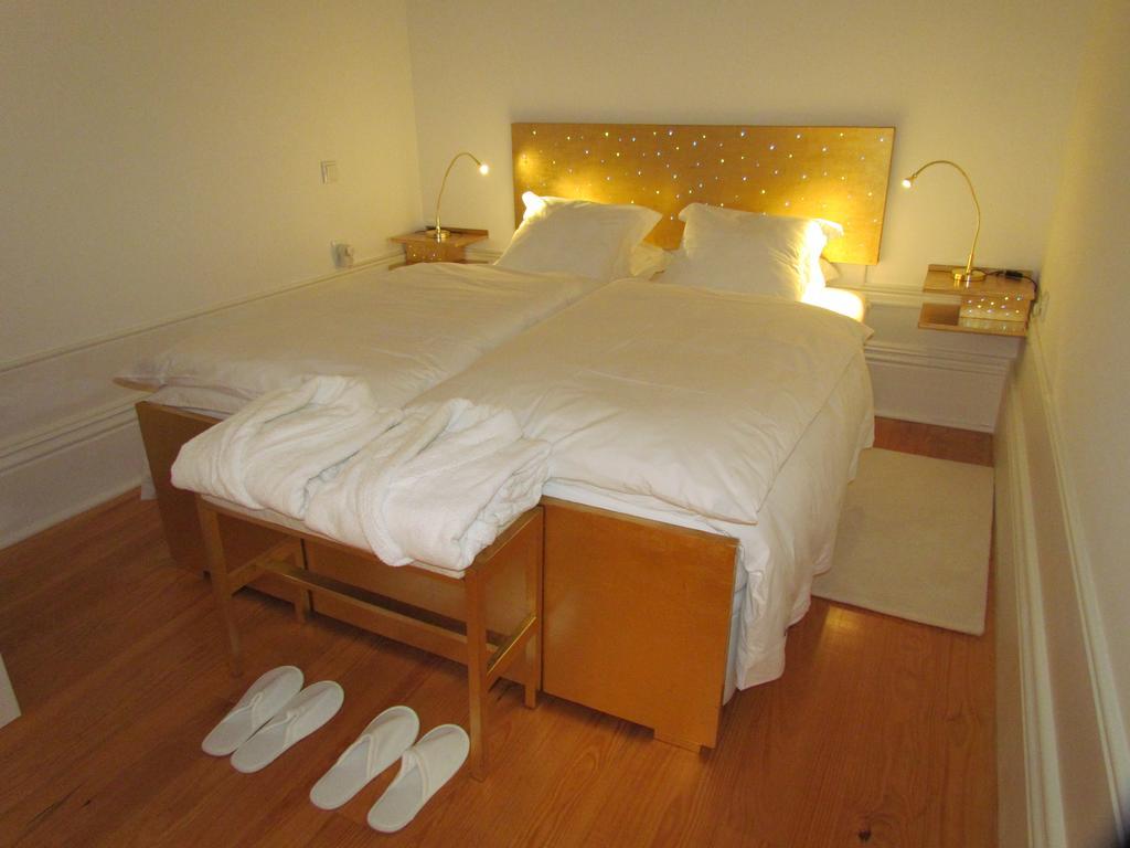 19th Century Luxury Apartment Porto