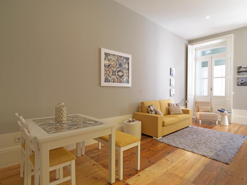 Flh Portuguese Apartment *