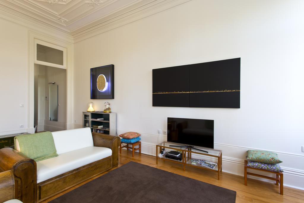 19th Century Luxury Apartment