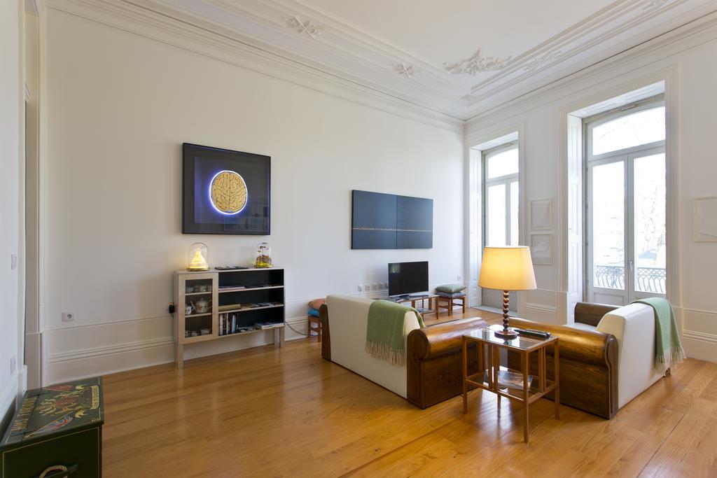 19th Century Luxury Apartment Porto