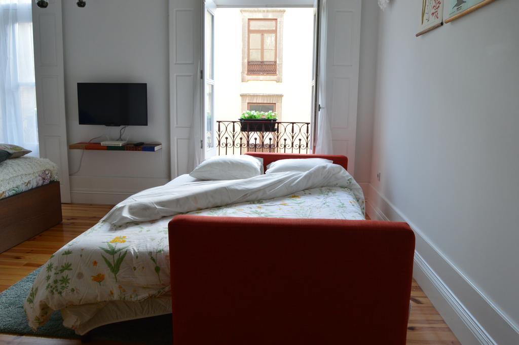 Old In New Apartment *