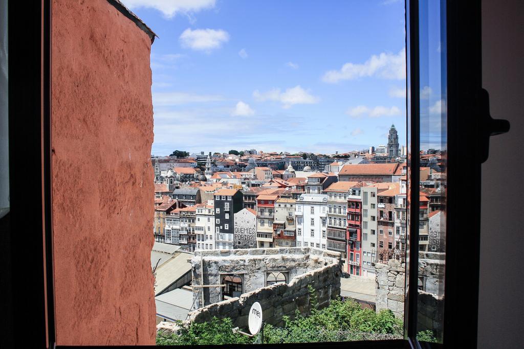 Nations - & Porto