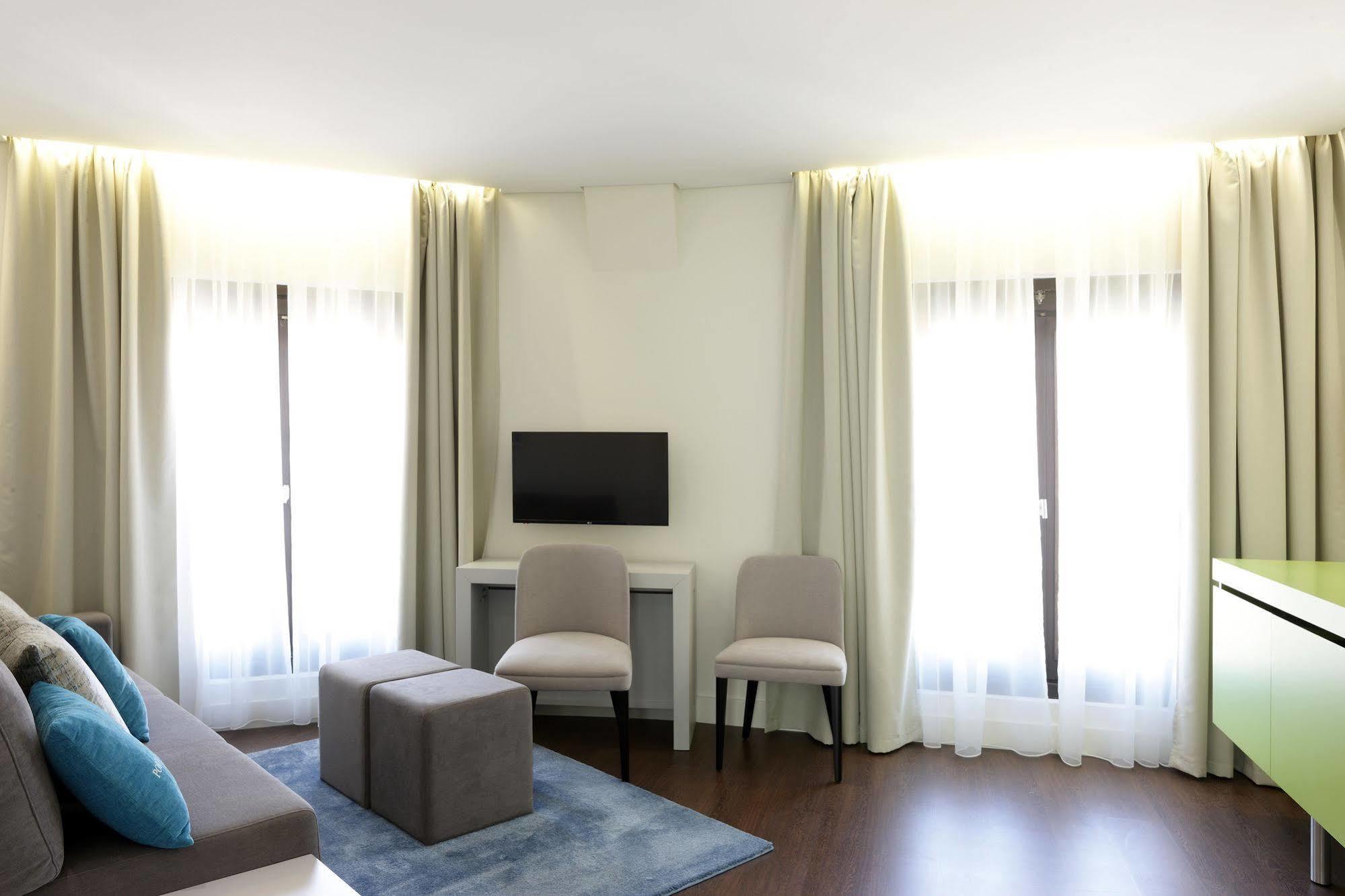 Old Town - Tourism Aparthotel