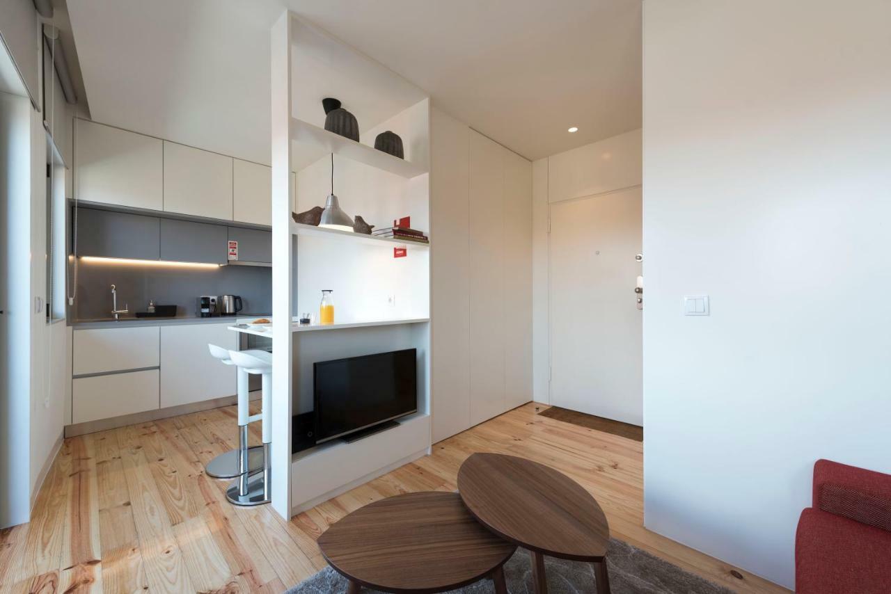Apartment Lovelystay - Gorgeous Modern Flat W/ Balcony