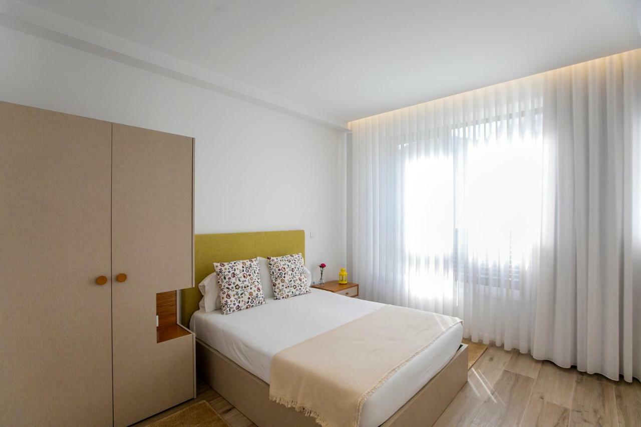 2 Bedroom Cosy Flat Apartment *