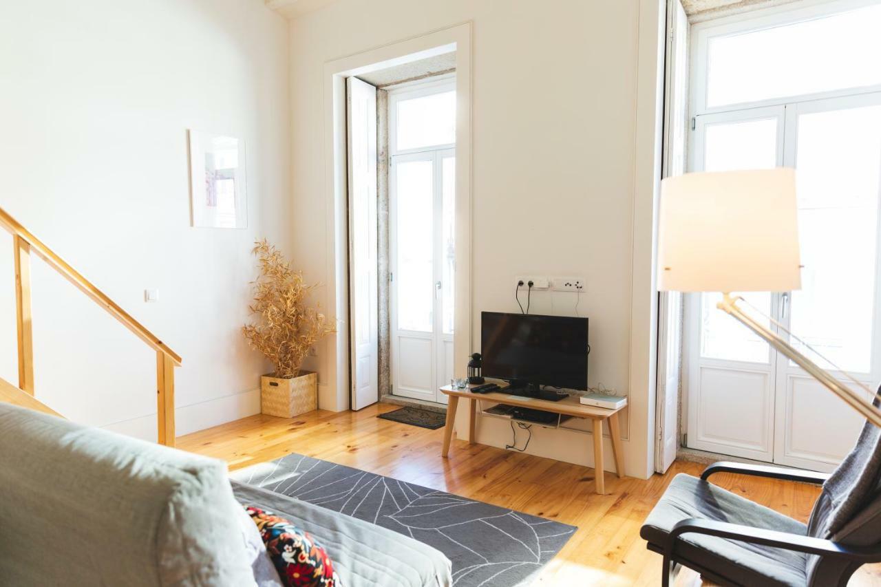 Aposentus -romantic Mezzanine With A Balcony Appartement Porto