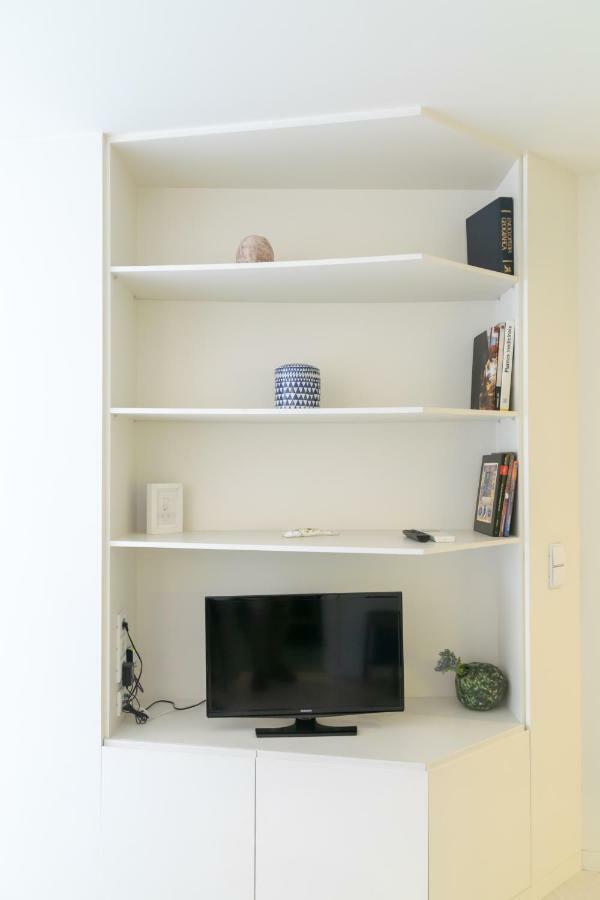 Formosa Flats Apartment