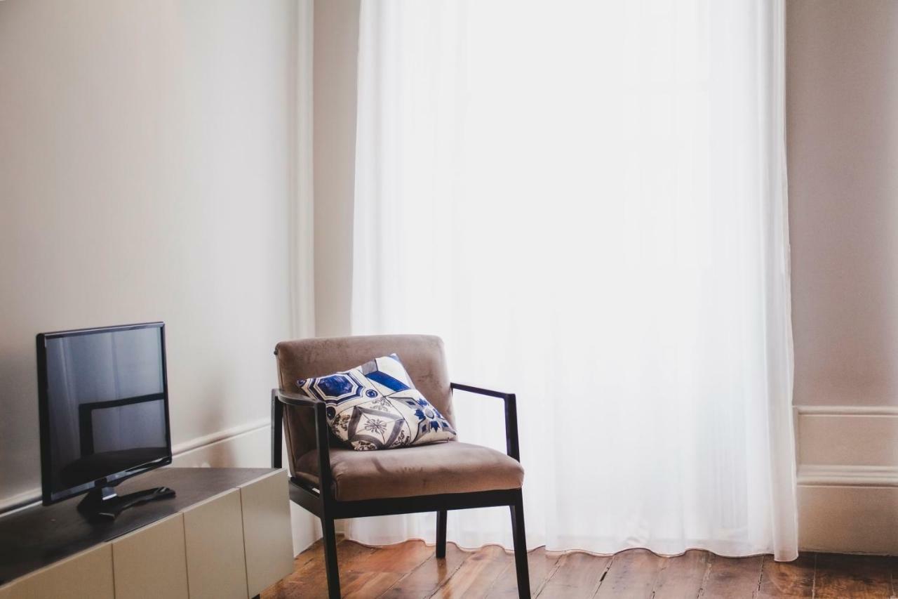 Bateira's Apartment