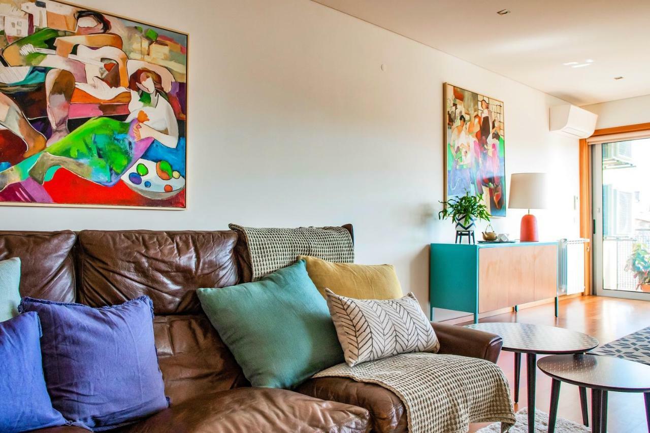 Charming Bonfim Penthouse Apartment *