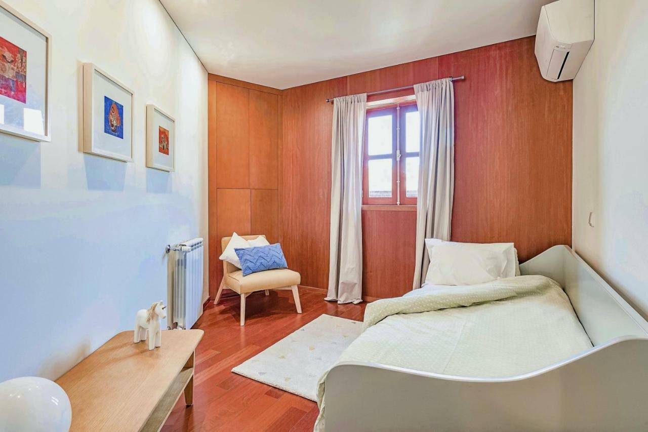 Charming Bonfim Penthouse Apartment