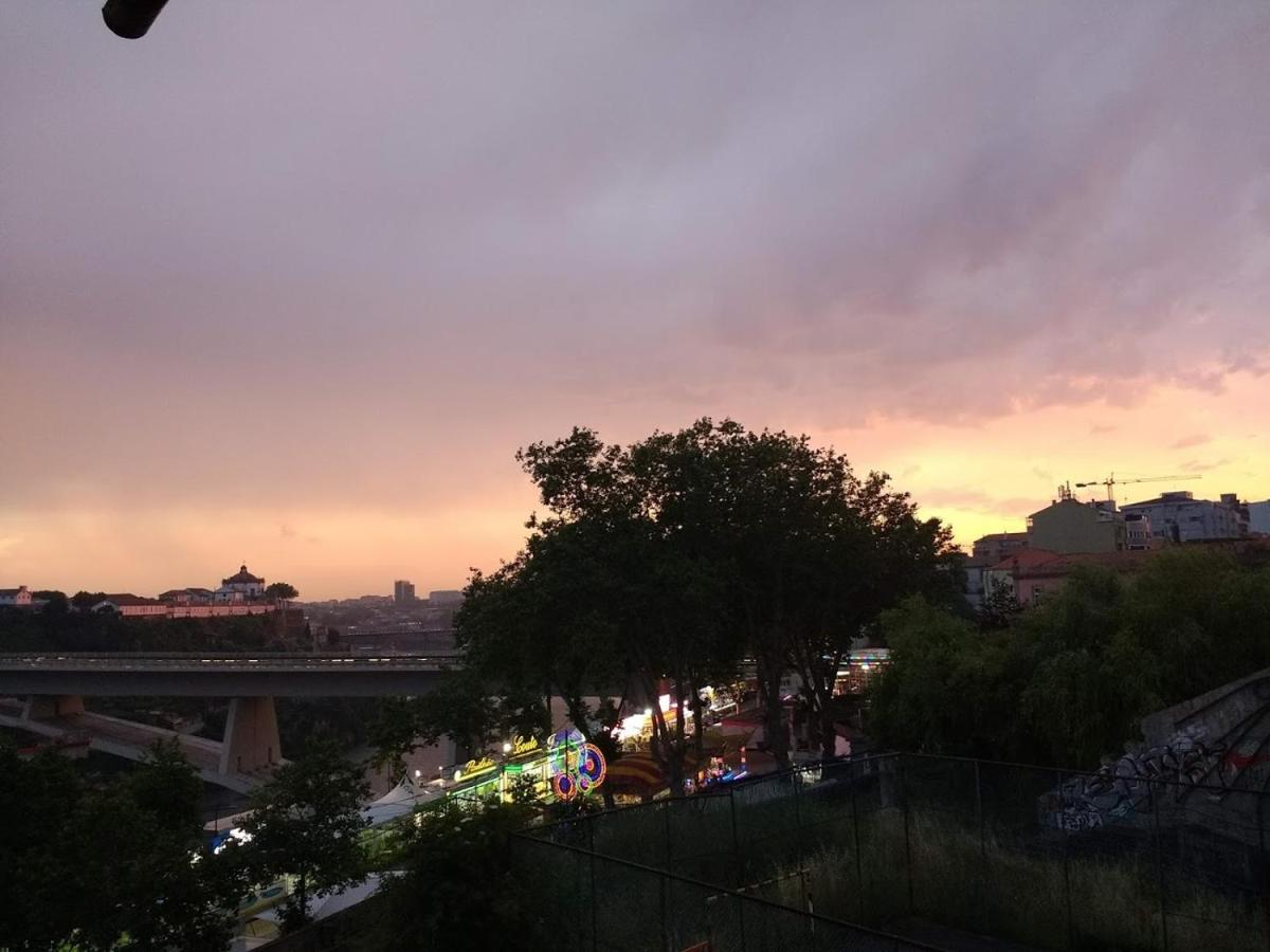 Homestay Funtainhas Top Level Porto