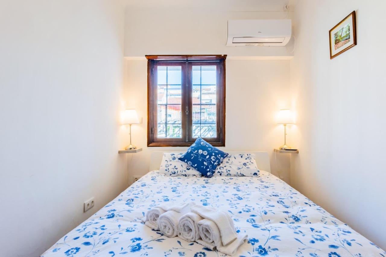 Riverside Centre Apartment