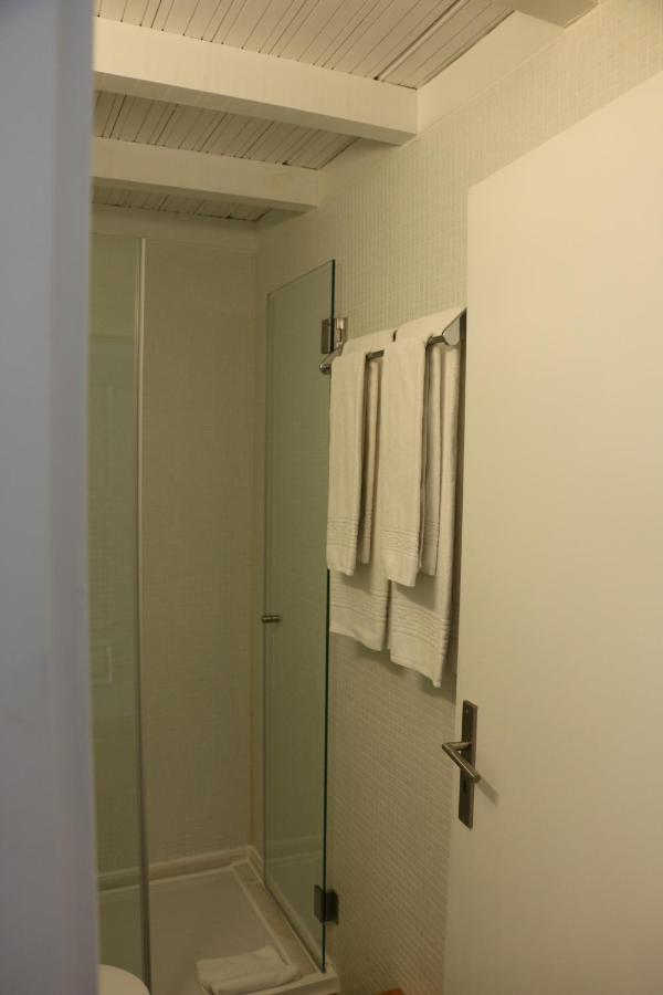 Invite - City Center - Bonjardim Apartment