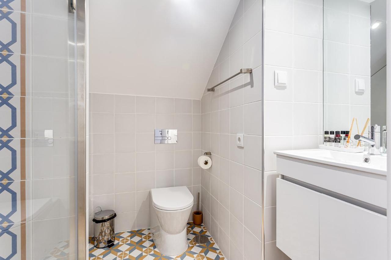 Hopstays Tiles 2 - Center Duplex Apartment *