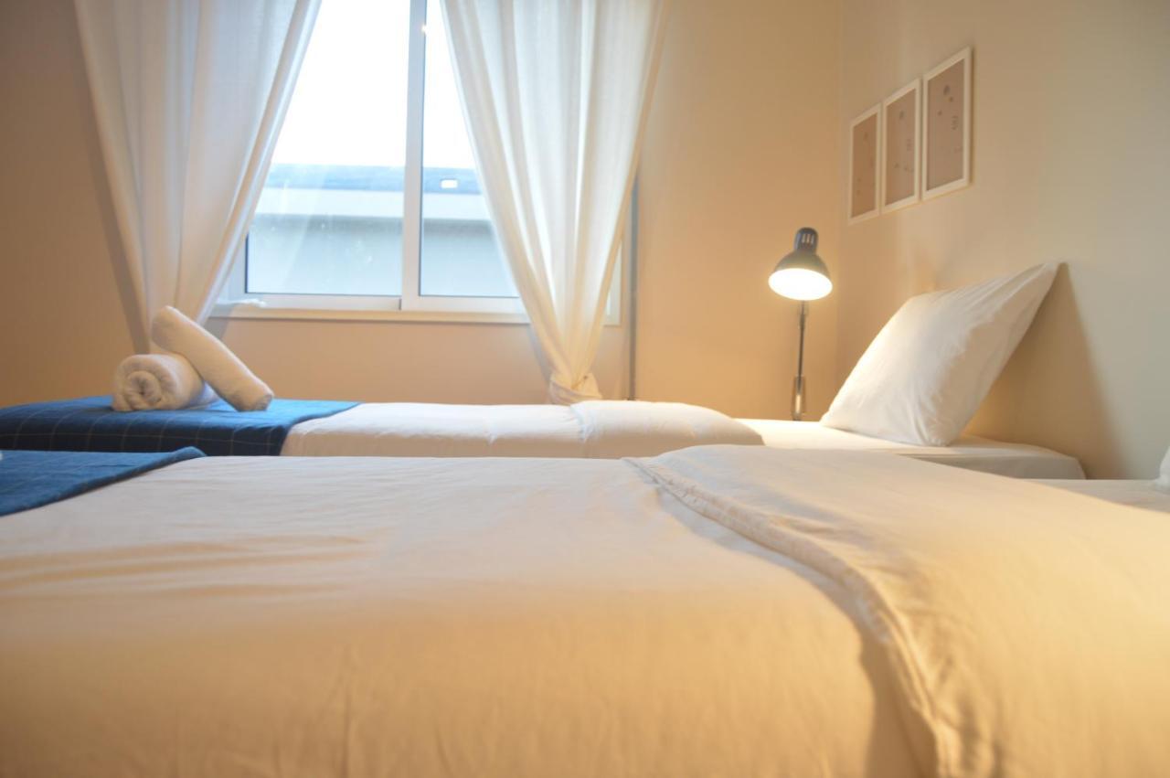 Surf House Hostel
