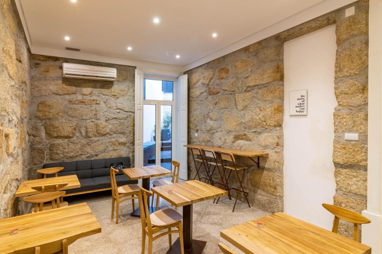 Aduquesa - 2* Porto