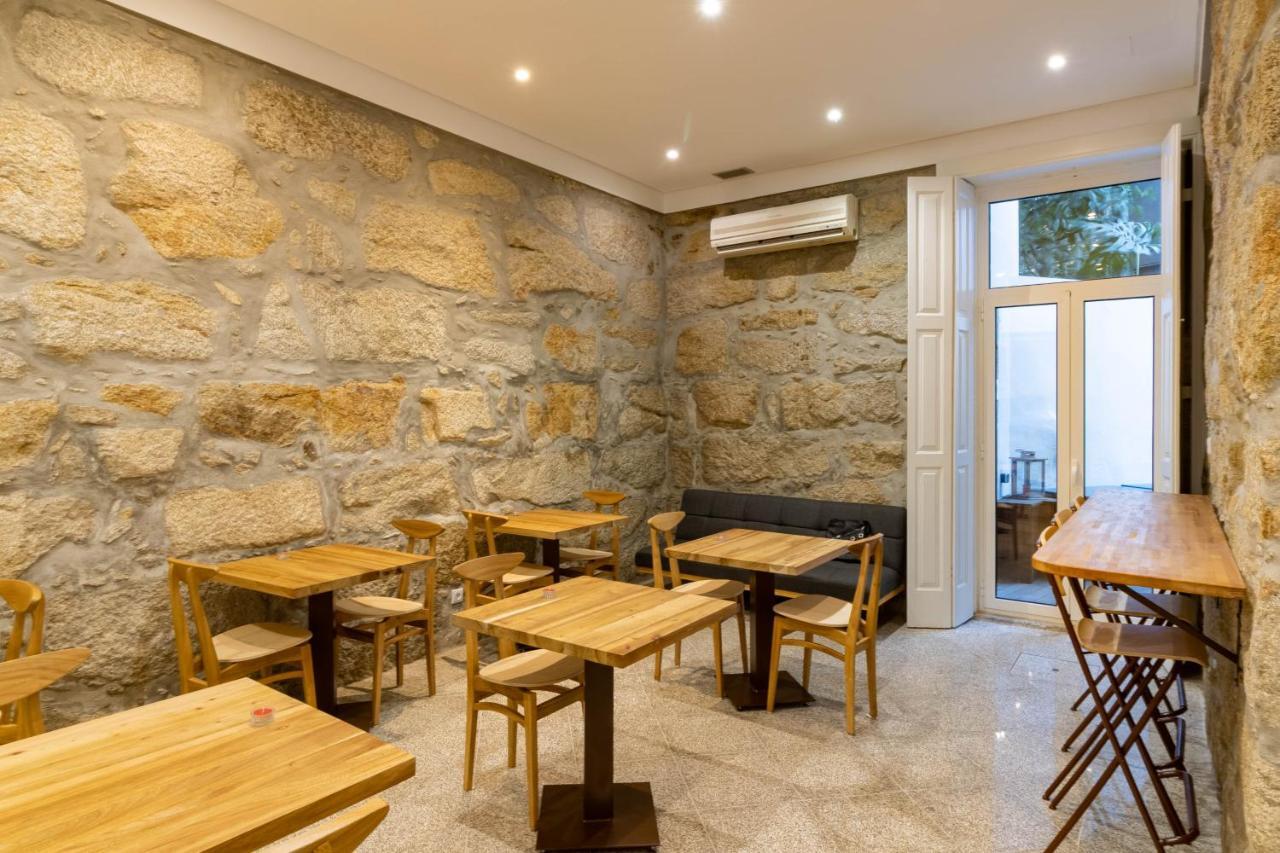 Aduquesa - Bed & Breakfast Porto
