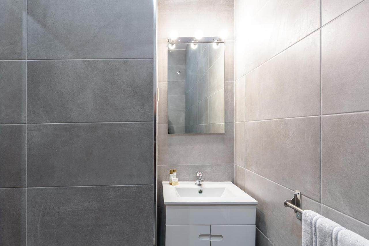 Yellow Tiles By Pcale * Porto
