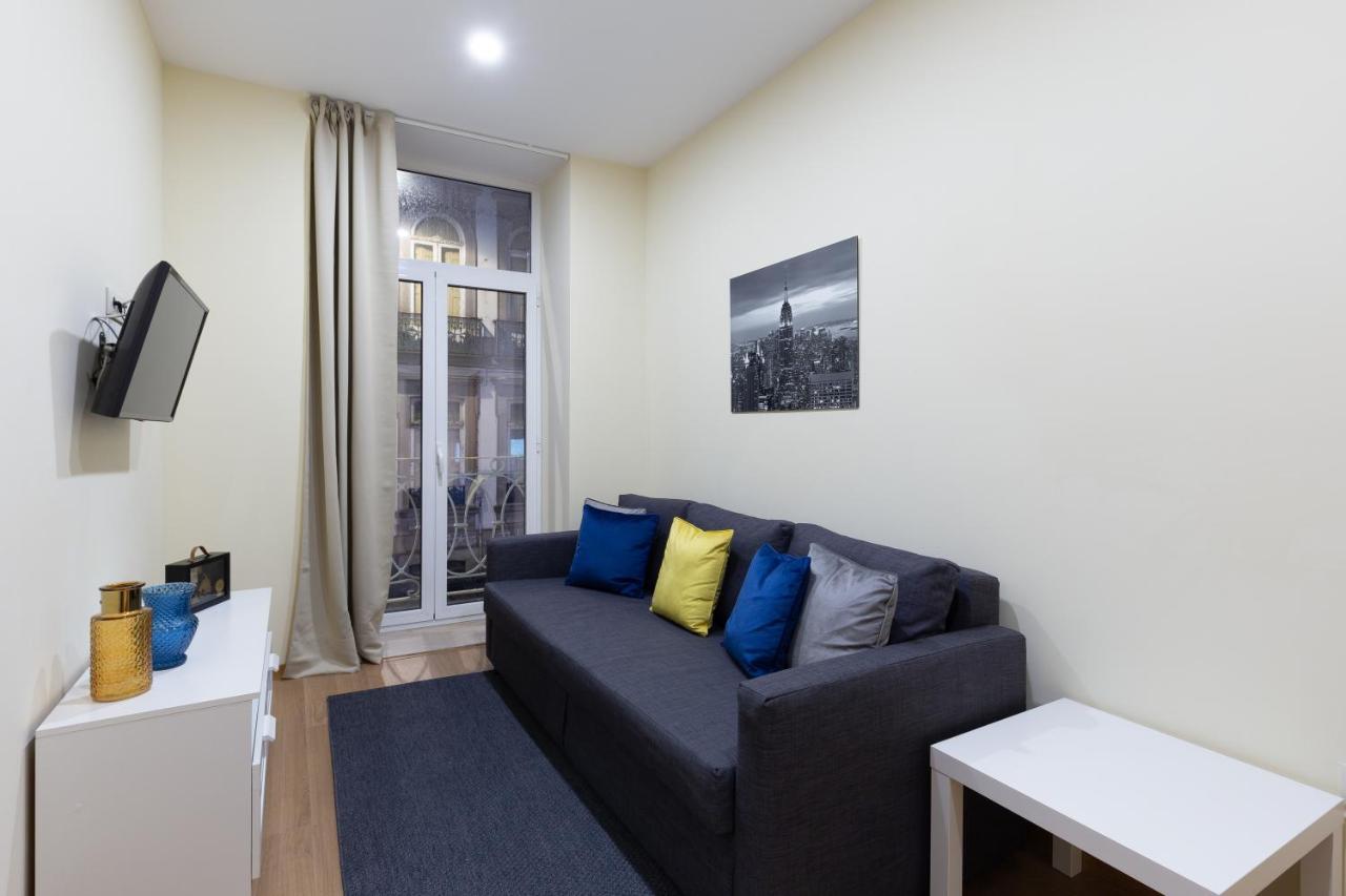 Apartment Yellow Tiles By Pcale *