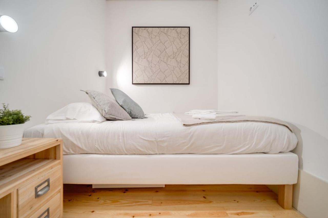 Apartment Nomad's Bonjardim Flats Porto
