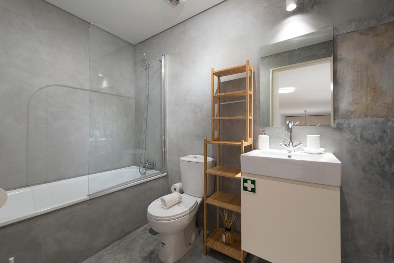 Lovelystay - Hidden & Quiet Duplex Next To Sao Bento Station * Porto