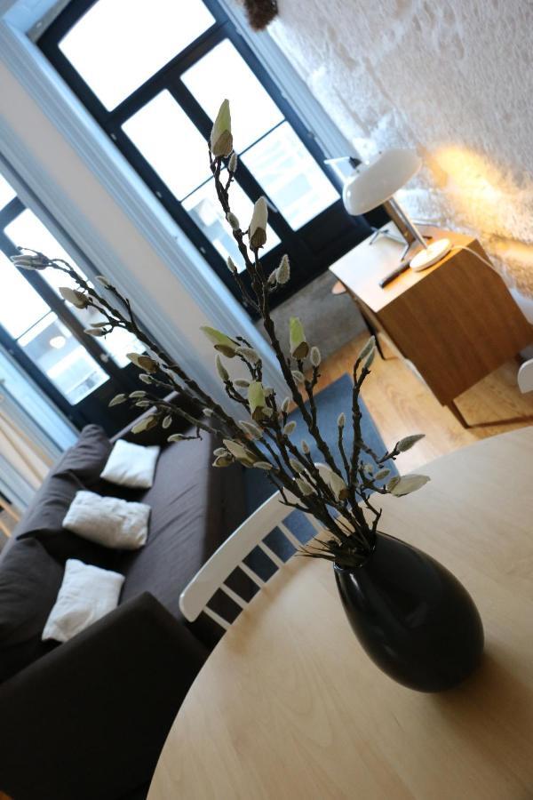 Invite - City Center - Bonjardim Apartment *